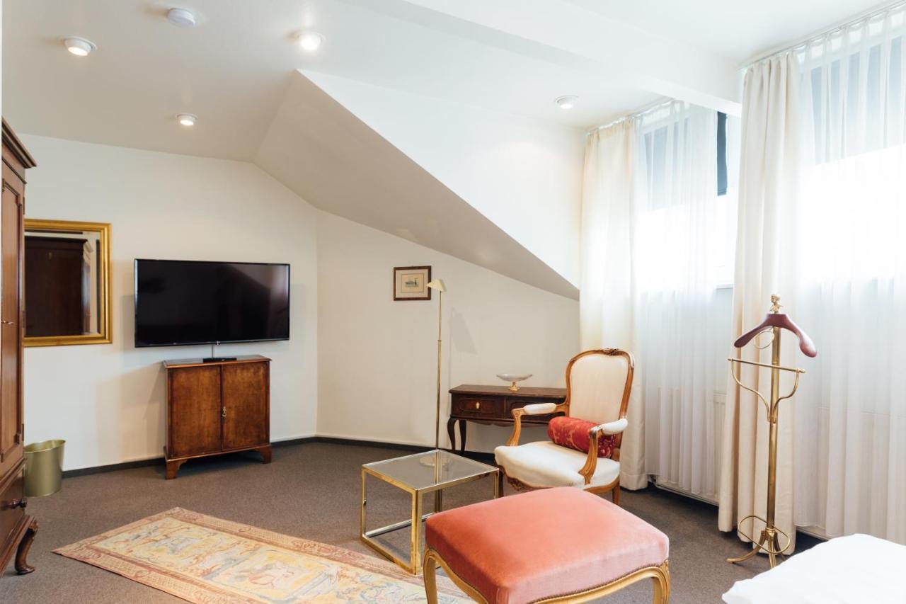 Das Kleine Hotel In Ruhiger Stadtlage Wiesbaden Extérieur photo