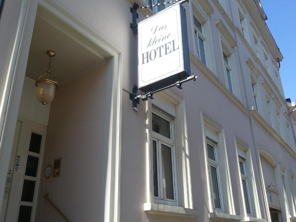 Das Kleine Hotel In Ruhiger Stadtlage Wiesbaden Extérieur photo
